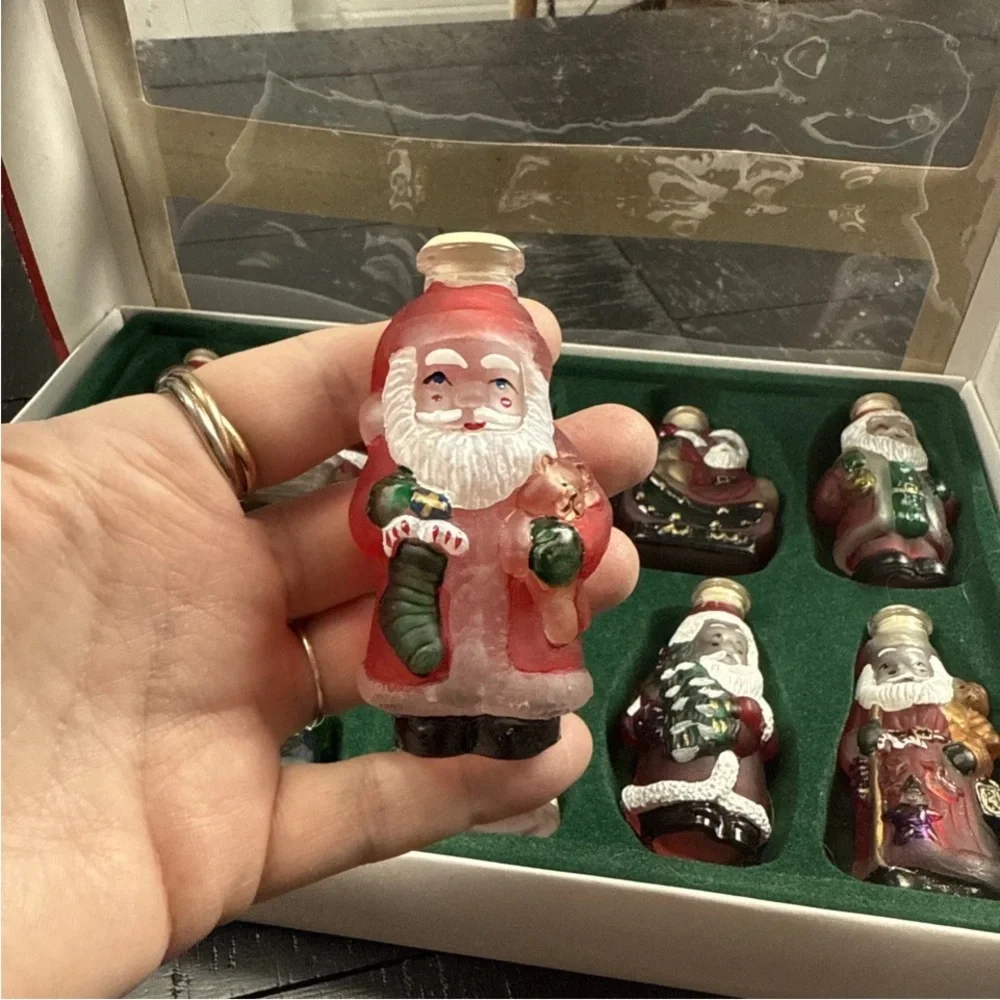 Vintage Old World Christmas Decor Santa Light Up Covers Lot Of 10 St Nick Lights